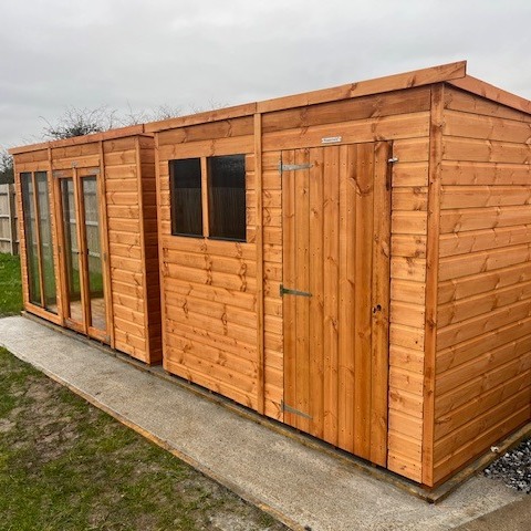 Power Pent (1 window panel) and Pent Summerhouse