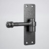Adjustable gate framehooks on plates