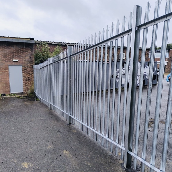 Triple Point Palisade fencing galv
