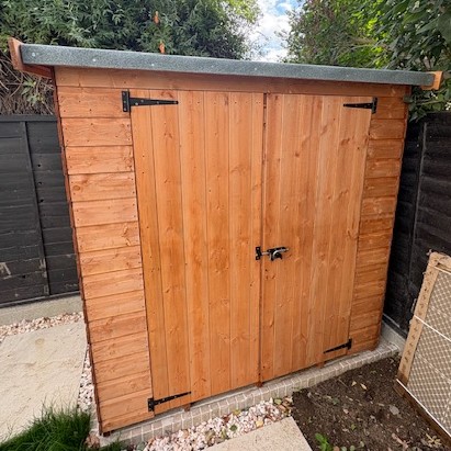 Wallshed 1.8m x 0.9m