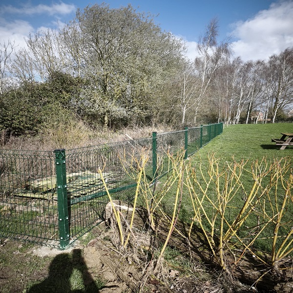 656 Twin Wire 1.2m high)