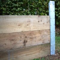 Sleeper wall with T posts