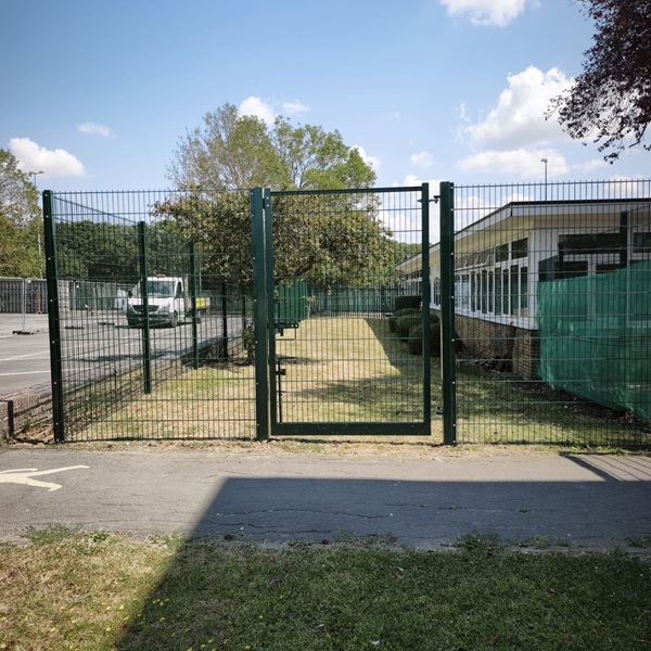 Twin Wire 868 Mesh & gate