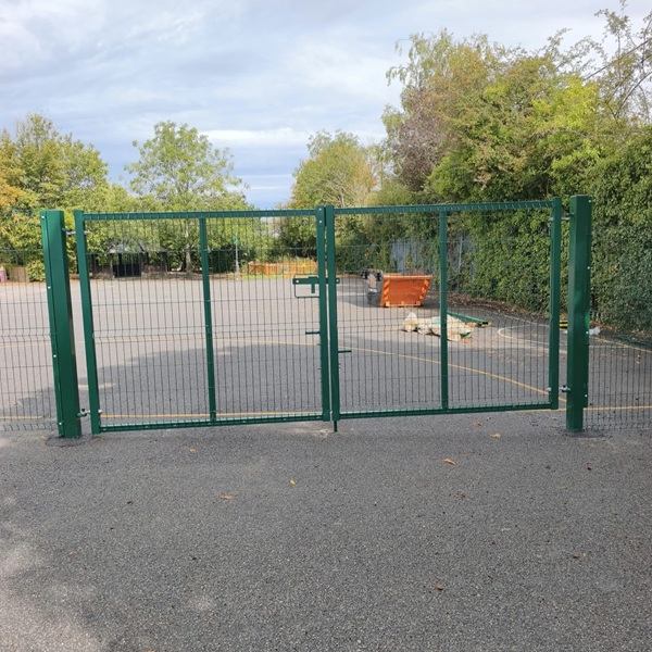 Protek 1000 double gates